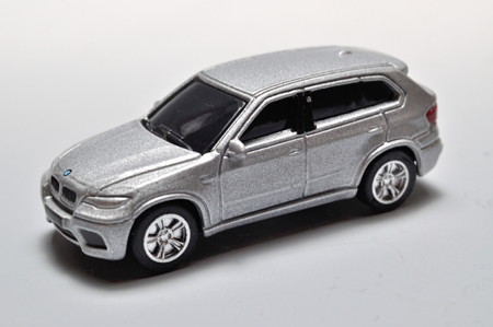 ジョージア-京商_ジョージアオリジナル ヨーロッパ名車シリーズ BMW x 京商 MシリーズコレクションX5 M 2009年_001