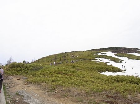 湯釜まで
