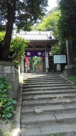 岩殿寺 山門