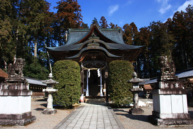 馬見岡綿向神社