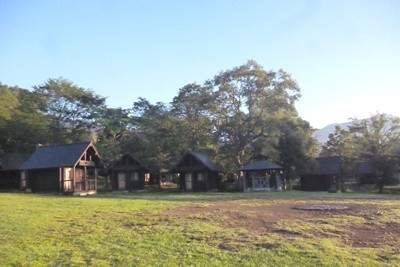 2014091205-080LogCabin