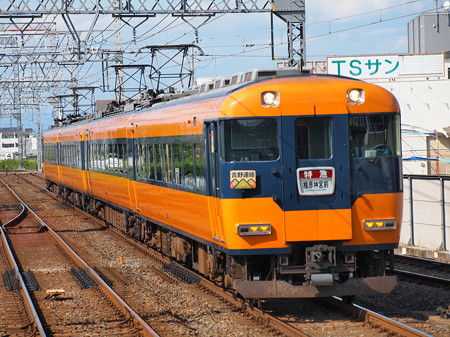 近鉄12200系京橿特急 近鉄京都線新祝園駅