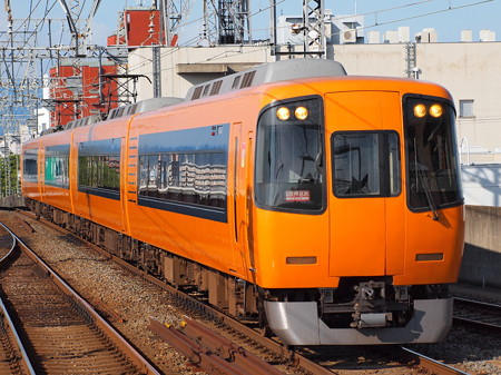 近鉄22000系京橿特急 近鉄京都線大久保駅