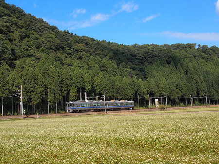 521系普通 北陸本線南条~湯尾02