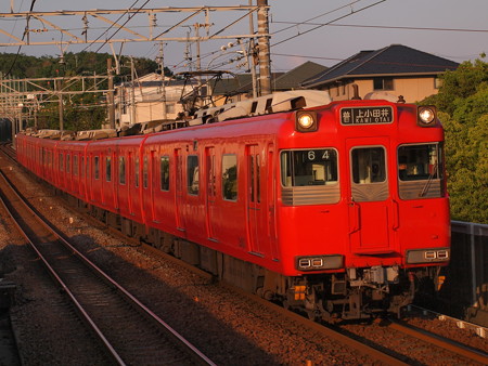 名鉄200系 名鉄豊田線黒笹駅02