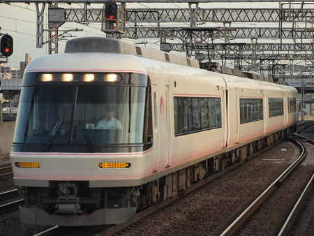 近鉄26000系特急近鉄南大阪線今川駅02