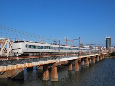 683系特急サンダーバード 東海道本線新大阪~大阪03