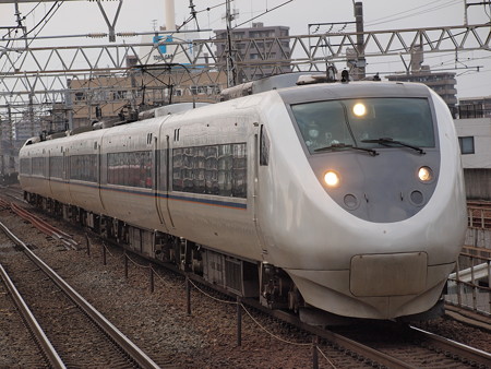 681系特急しらさぎ 東海道本線尾張一宮駅
