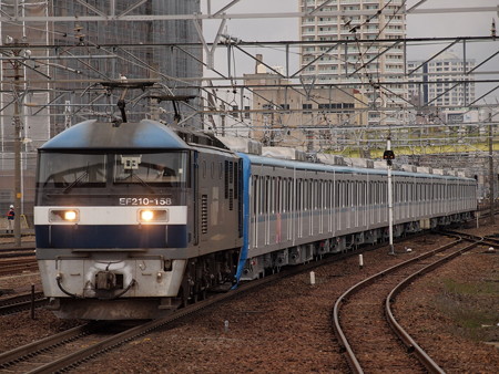 EF210 メトロ15000系甲種 東海道本線熱田駅01