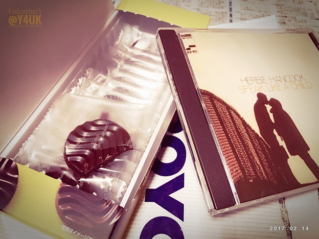 Royce&#039; pure chocolate, Listening to Jazz of Herbie Hancock