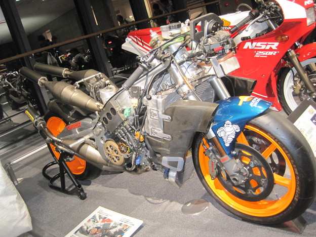 超貴重 NANKAI RACING マイケルドゥーハン レーシンググローブ EQFxxEDUUAAovqZ.jpg:large