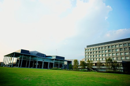 東京理科大学葛飾図書館棟