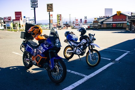 vさんと合流
