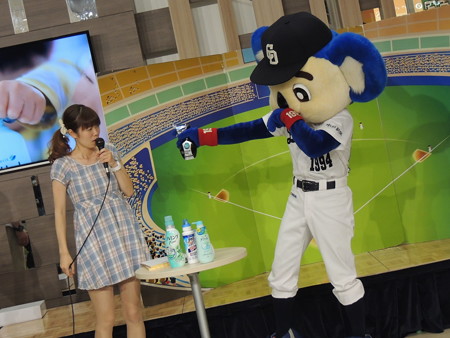 お姉さん怒ってる?