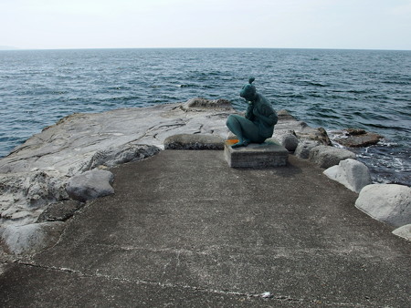 淡島西側の海