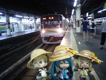 宇都宮駅到着。黒磯行きに乗り換えます。 ■宇都宮 7:37 → 黒磯 8:28...