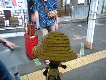 福島駅4分遅れ到着、はなたPさんとはここでお別れです。道中面白い...