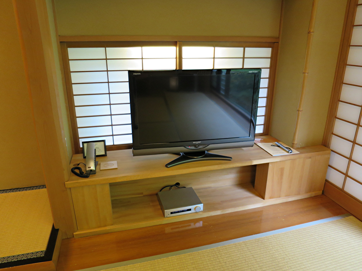 テレビ