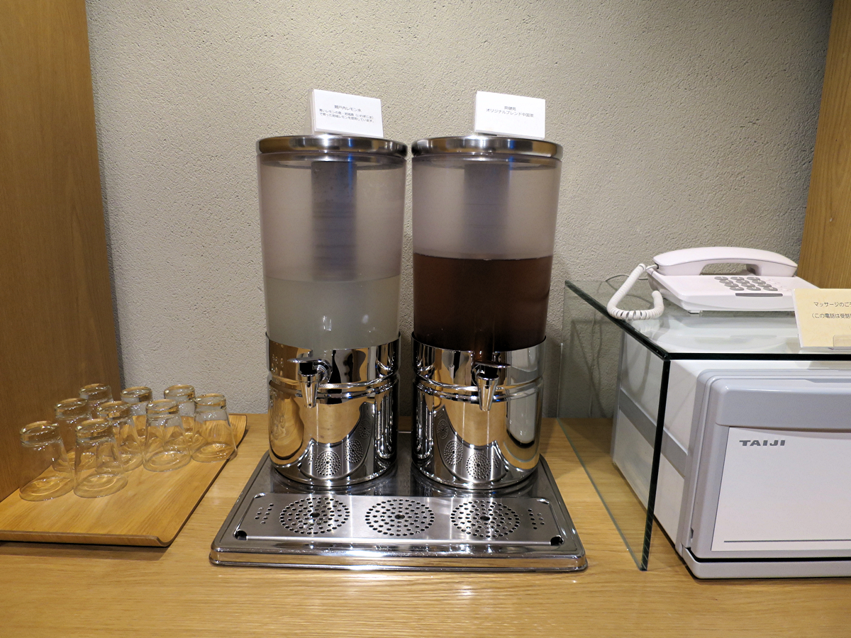 お茶など