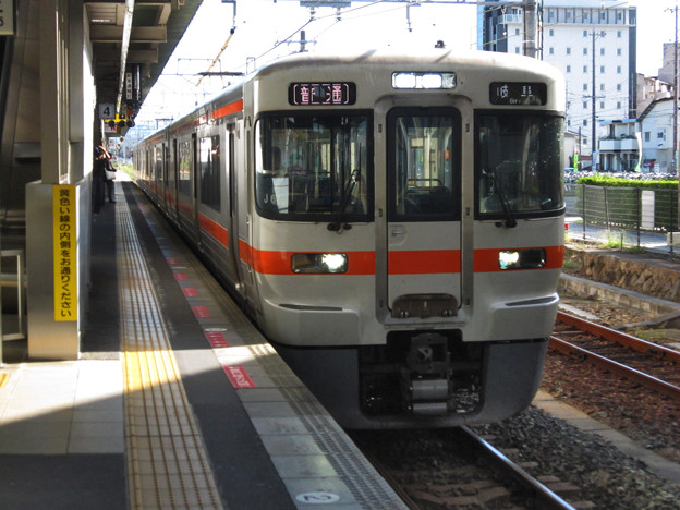 岡崎駅
