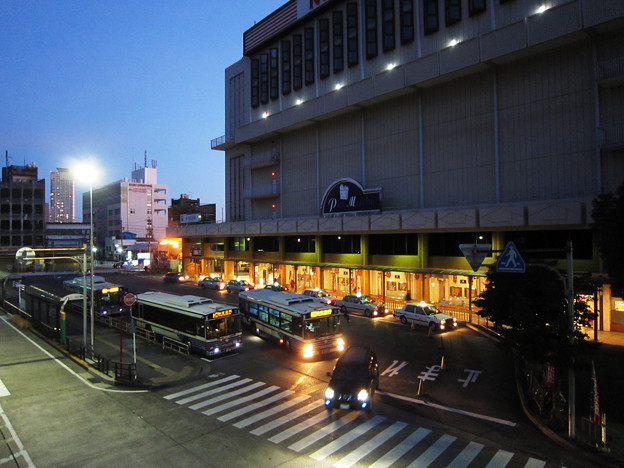 神宮前駅