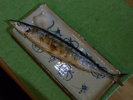 サンマ塩焼き