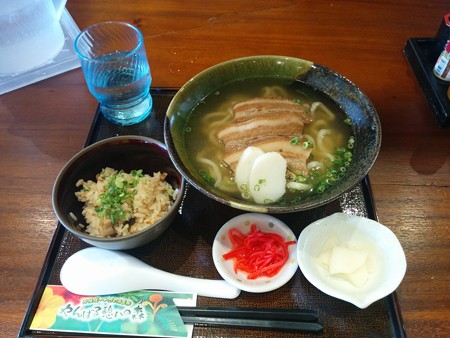 三昧肉そば