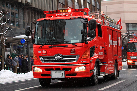 水槽付きポンプ車
