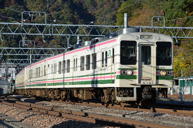 上越線普通列車 744M (107系)