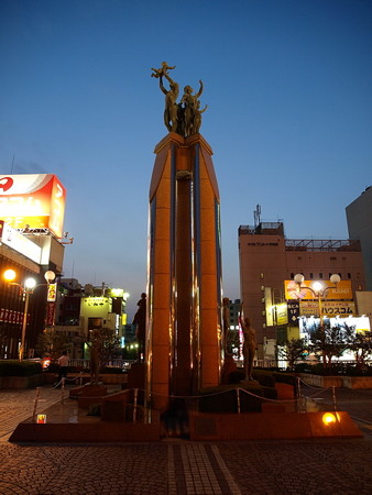 宇都宮駅前3