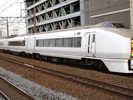 651系(亀有駅)