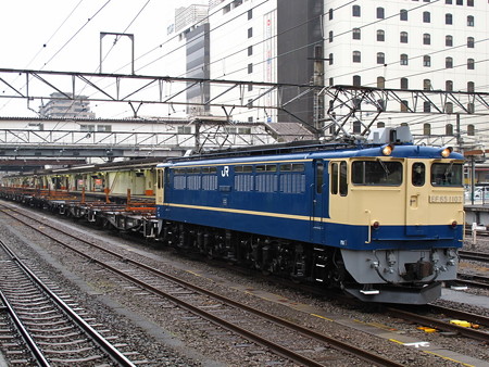 ＥＦ６５－１１０７＋チキ（八王子駅）１