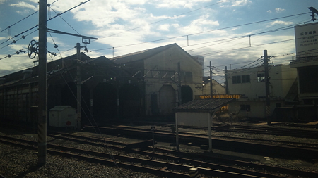 八王子駅車庫なぅ