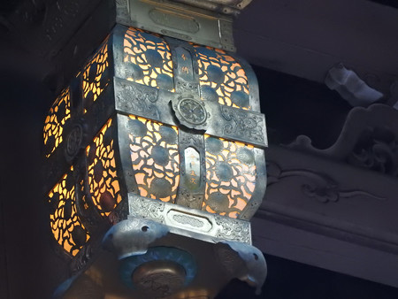 狸谷山不動院 吊灯籠