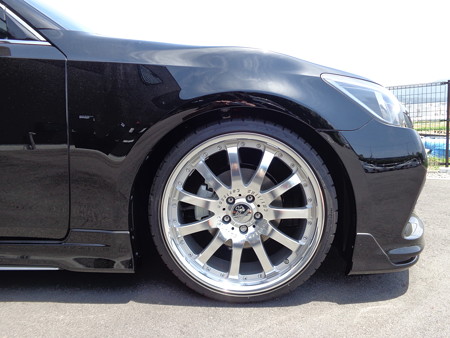 クラウン　車高調取付１