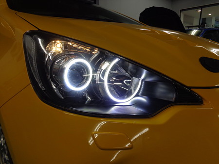 トヨタＡＱＵＡ　イカリング取付