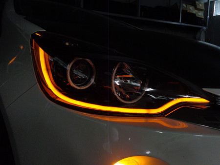 トヨタＡＱＵＡ　愛知県　ＮＥＷアウディ風ＬＥＤオレンジ