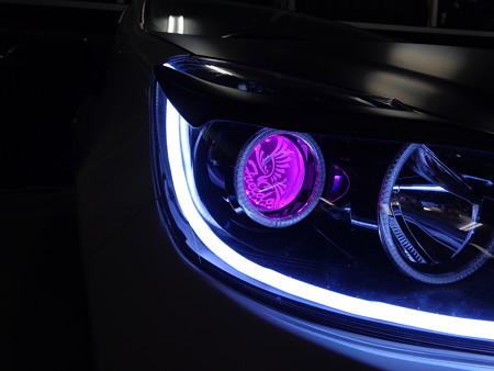 トヨタＡＱＵＡ　愛知県　プロジェクター内ＬＥＤ取付　カラーチェンジタイプ１０