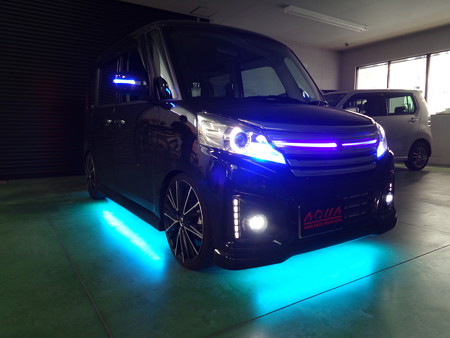 スペーシア　福井県　アンダーネオン取付８
