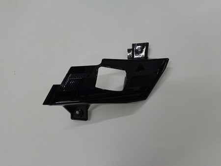 アルファード３０　ヘッドライトインナーブラックアウト　塗装後６