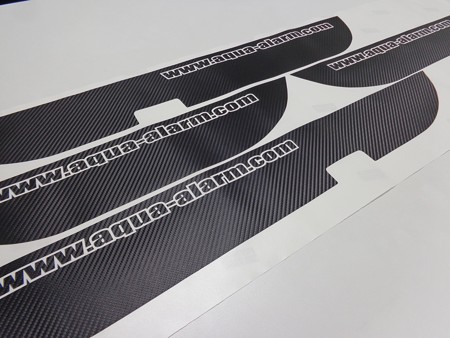 ハリアー６０系　ドアパネル傷防止シート　ロゴ有り　ブラックカーボン