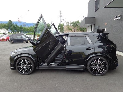 ＣＸ－５　愛知県　ガルウイング取付　８