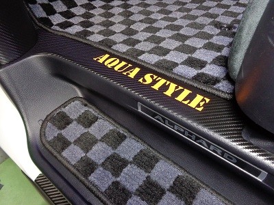 アルファード・ヴェルファイア３０系専用　傷防止シート　ステップパネル
