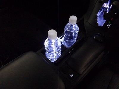 レクサスＲＸ　大阪府　シフトＬＥＤ・ドリンクホルダーＬＥＤ　ホワイト