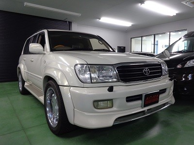 ランクル１００　ＨＩＤ取付