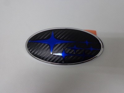 スバルエンブレム　カーボンシート加工タイプ１＆クリアブルータイプ２加工