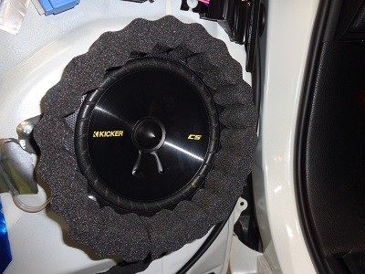 ノアハイブリッド　ＫＩＣＫＥＲスピーカー取付