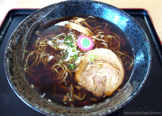 しょう油ラーメン P9250004