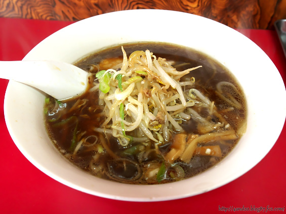 しょう油ラーメン PA100013