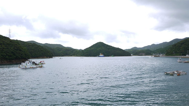 浦頭教会から堂崎教会へ向かう(戸岐湾かな・・・?)